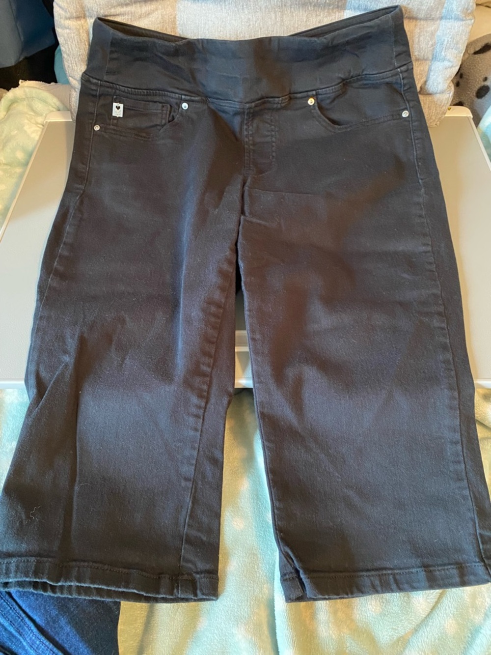 Belle by Kim Gravel Black Capri